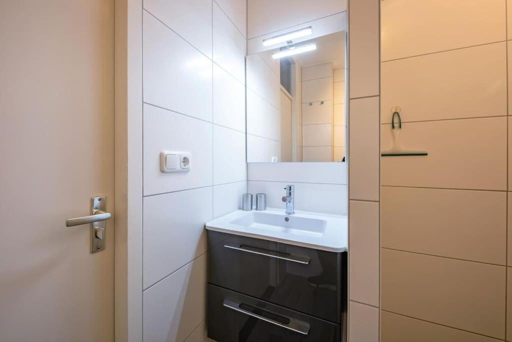 Heerlijk Appartement Op Texel Vlakbij Bos En Zee. De Koog  Luaran gambar