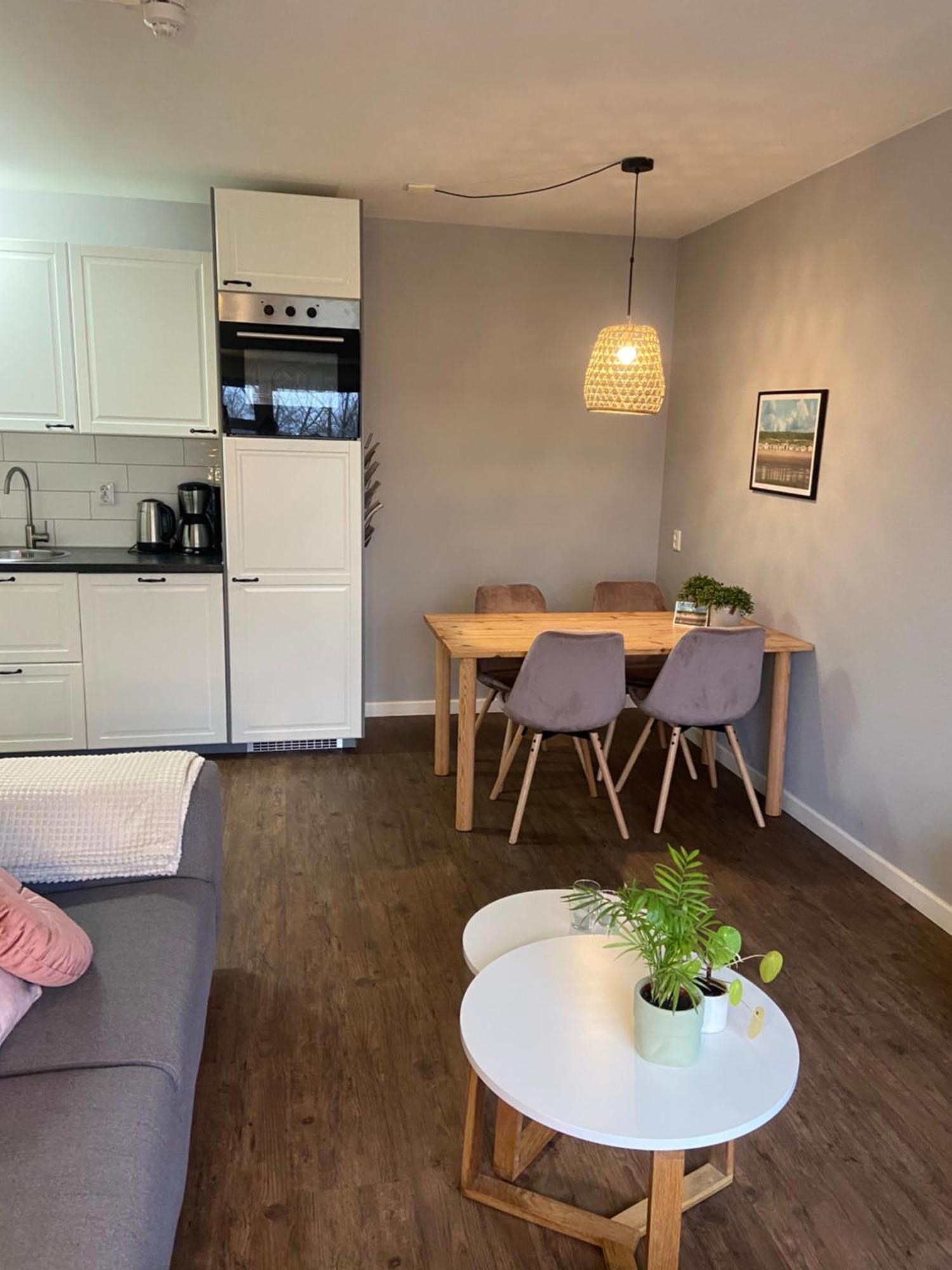 Heerlijk Appartement Op Texel Vlakbij Bos En Zee. De Koog  Luaran gambar