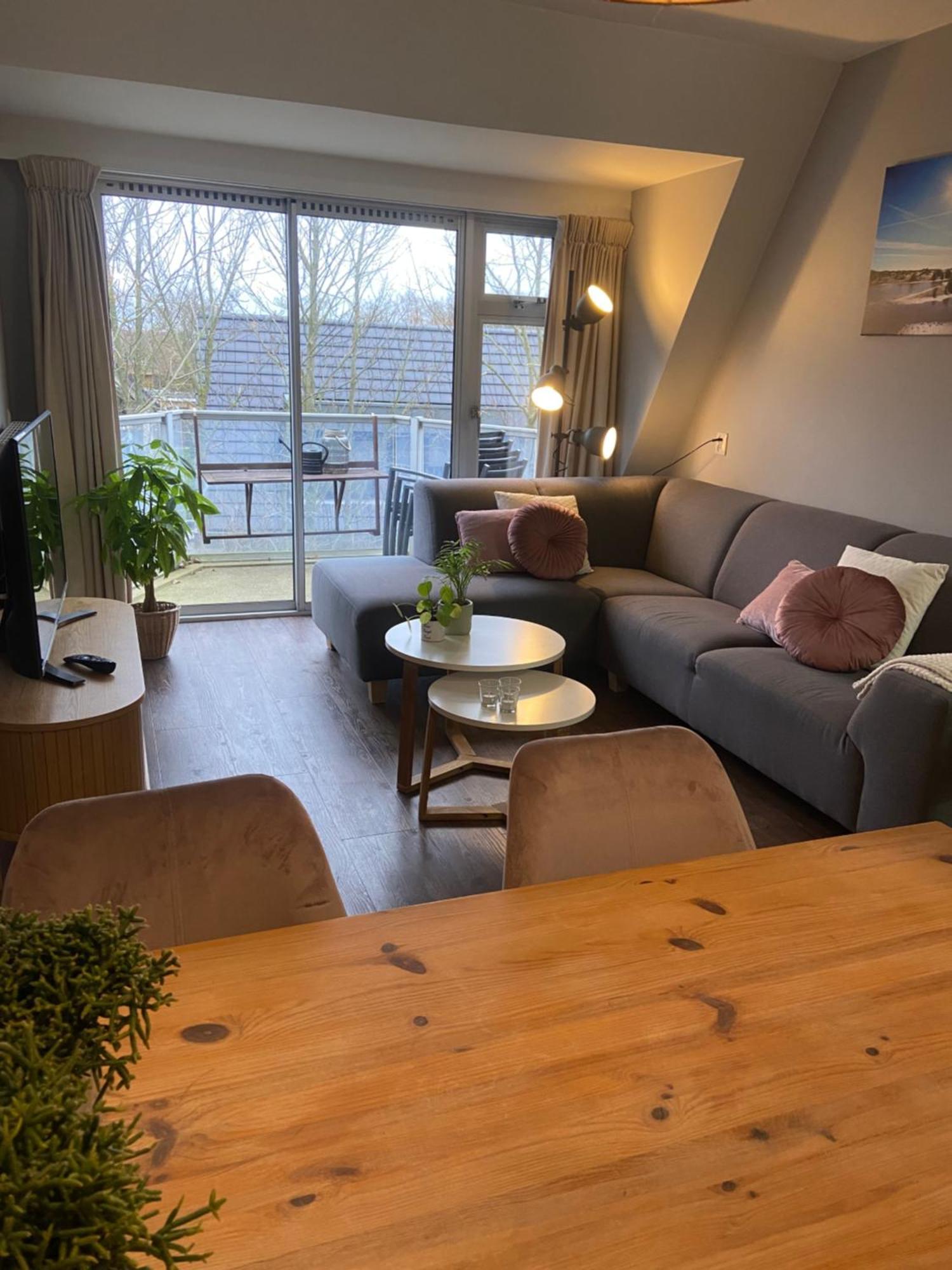 Heerlijk Appartement Op Texel Vlakbij Bos En Zee. De Koog  Luaran gambar